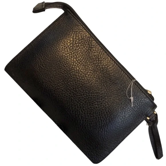 Michael Kors Black Leather Wristlet Comes w/booklet & orig packing. - Picture 5 of 10